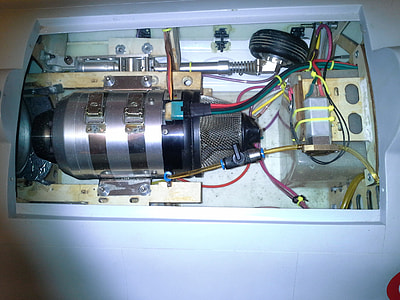 Model Aircraft, Jet Engine thumbnail