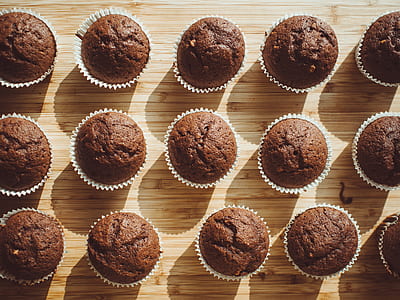chocolate cupcake lot thumbnail