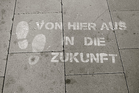 von hieraus in die zukkunft text thumbnail