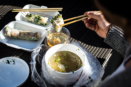 Vietnamese takeaway thumbnail