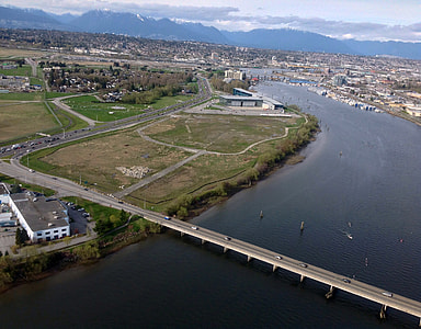 Dinsmore Bridge, LuLu Island, and sea island thumbnail