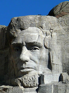 Abraham Lincoln, Mount Rushmore during daytime thumbnail