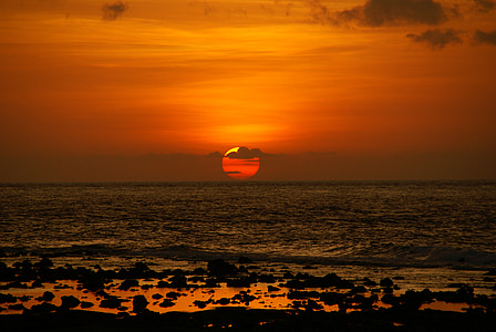 beach during golden hour thumbnail