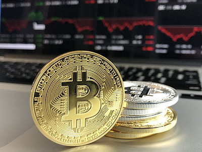Gold and Silver Bitcoins thumbnail