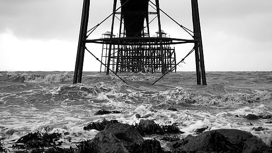 Black Building Structure in the Middle of Body of Water thumbnail