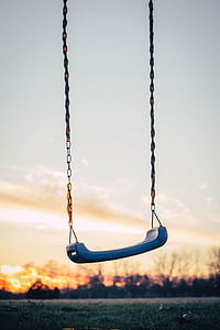 blue swing thumbnail