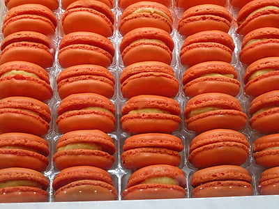 macaroons in clear plastic tray thumbnail