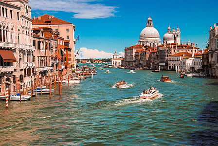 photography of Venice, Italy thumbnail