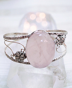 silver-colored ring thumbnail