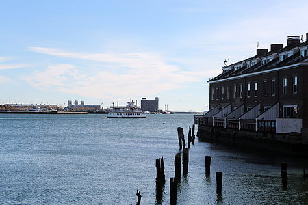 Port of Boston, Masachusetts thumbnail