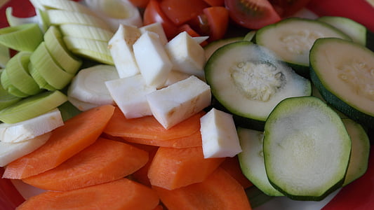 variety of sliced vegetable thumbnail