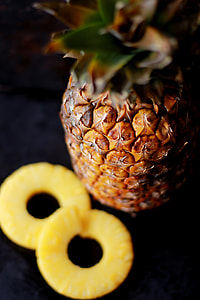 brown pineapple thumbnail
