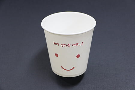 white plastic cup thumbnail