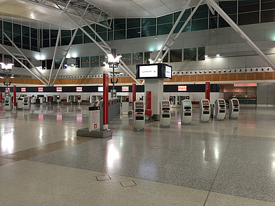 airport interior thumbnail