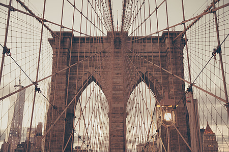 post lamp on the bridge thumbnail