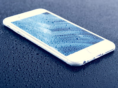 close-up photo of silver iPhone 6 thumbnail