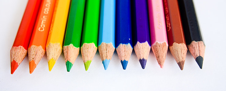coloring pencils thumbnail