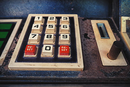 white and black payphone press buttons thumbnail