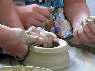 Pottery, Kitchen Utensils thumbnail