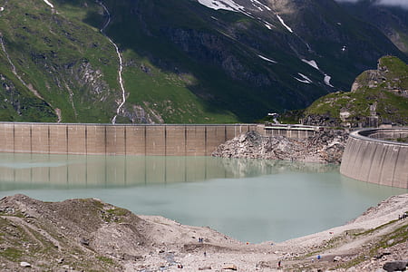 landscape photography of green mountains thumbnail