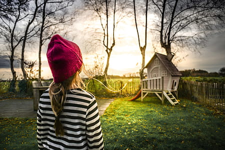 Girl in Garden thumbnail