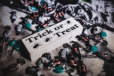 Halloween Decorations thumbnail
