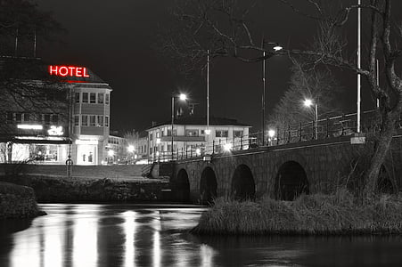 Hotel grey-scale photo thumbnail