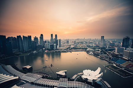 aerial view of landmark buildings thumbnail