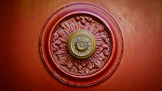 round red artwork thumbnail