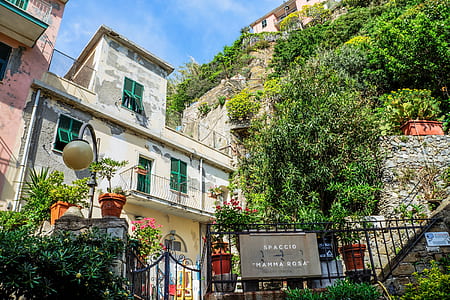 Spaccio Kamma Rosa building thumbnail