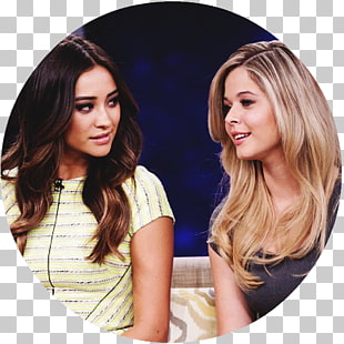 Shay Mitchell Sasha Pieterse Pretty Little Liars Alison