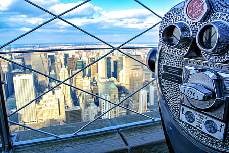 telescope placed in Empire State Building, New York thumbnail