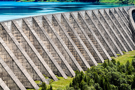 bird's-eye view photography of dam thumbnail