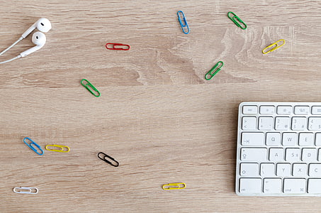 assorted paper clips thumbnail