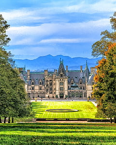 palace in front of garden thumbnail