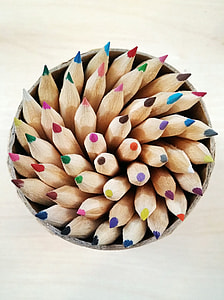 coloring pen set on brown container thumbnail