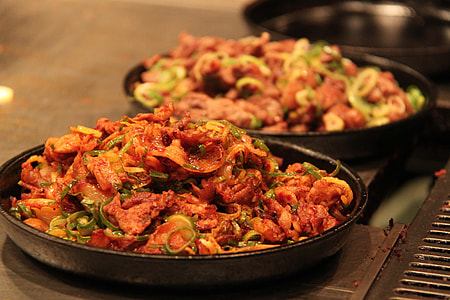 selective focus photography of meats with vegetables thumbnail