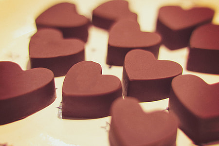 brown heart chocolates thumbnail