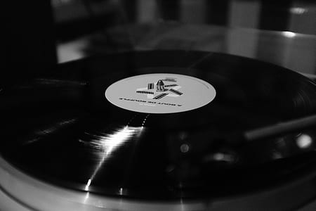 black vinyl record thumbnail
