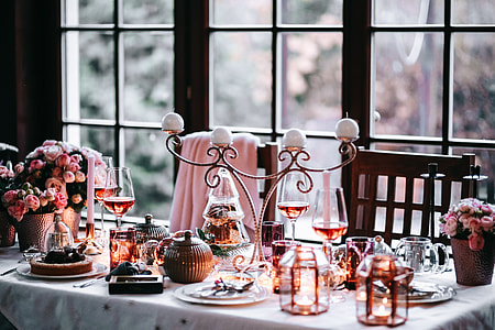 Christmas table decorations thumbnail