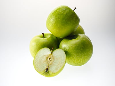 five green apple fruits thumbnail