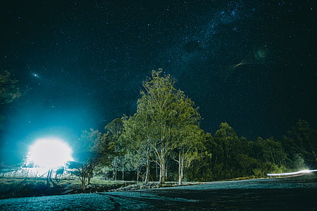 dark, light, long-exposure, milky way, nature thumbnail