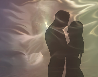 silhouette of couple thumbnail