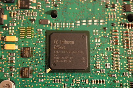 green and black Infineon Tricore central processing unit thumbnail