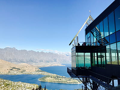 glass walled house by the lake thumbnail