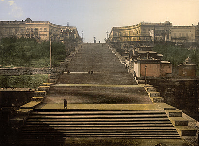 142-metre-long Potemkin Stairs in Odessa, Ukraine thumbnail