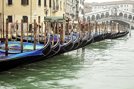 gondola on Grand Canal, Italy thumbnail