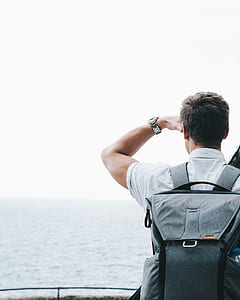 man looking at sea thumbnail