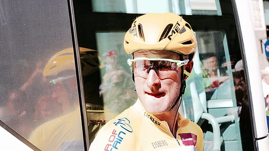 man wearing sports eyeglasses thumbnail