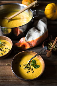 close-up photo of cooked pumpkin soup thumbnail